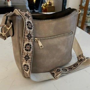Crossbody Bags for Women Trendy Vegan Leather Hobo Purses Shoulder Handbag